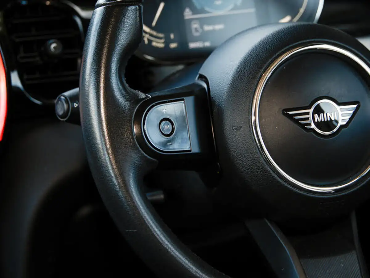 2021-mini-cooper-15-cooper-classic-hatchback-5d-big-16