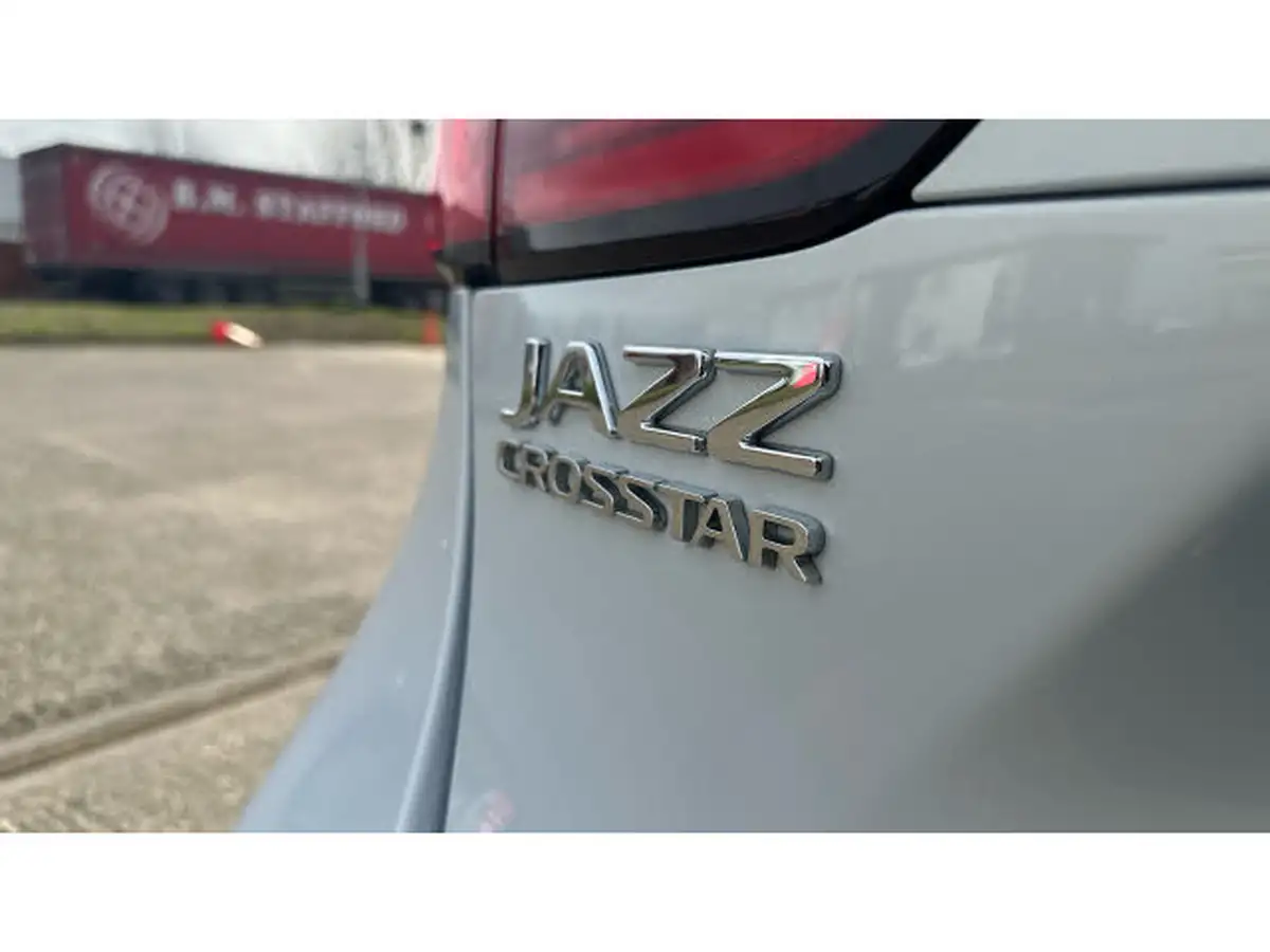 2022-honda-jazz-15-i-mmd-ex-109ps-big-21