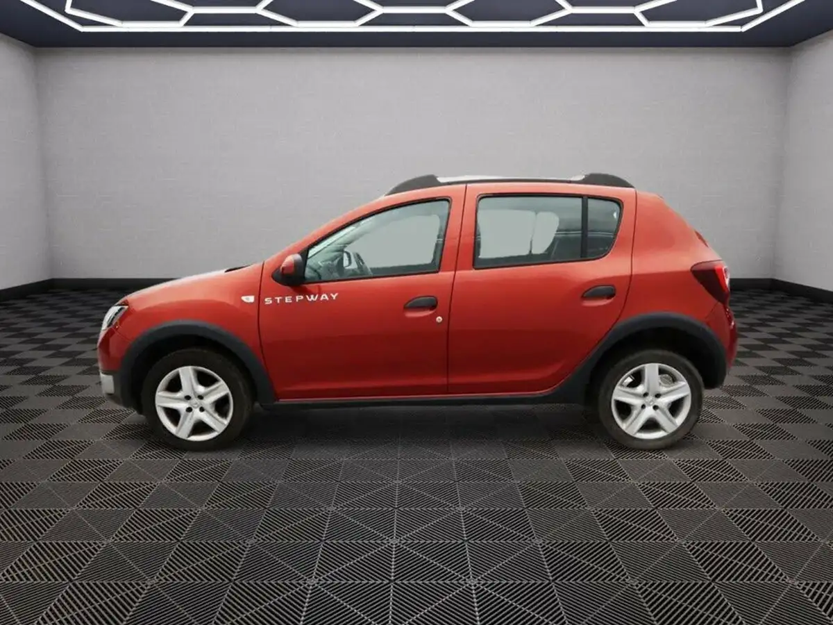 2014-dacia-sandero-stepway-15d-ambiance-big-4