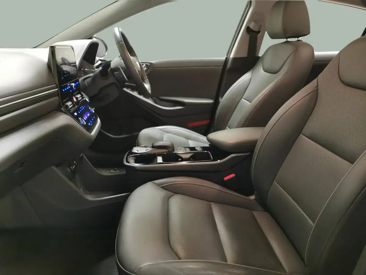 2021-hyundai-ioniq-e-premium-se-electric-100kw-big-3