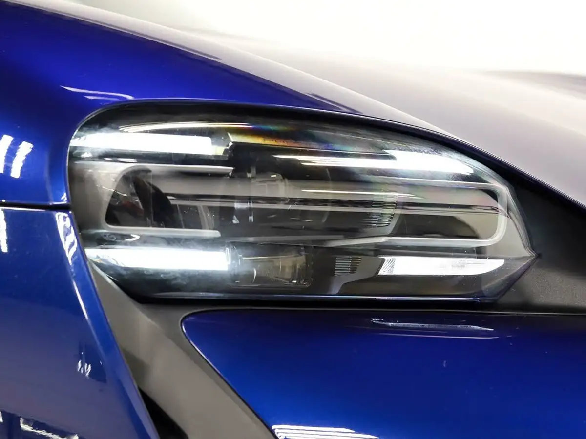 2022-porsche-taycan-e-base-476ps-performance-battery-plus-big-7