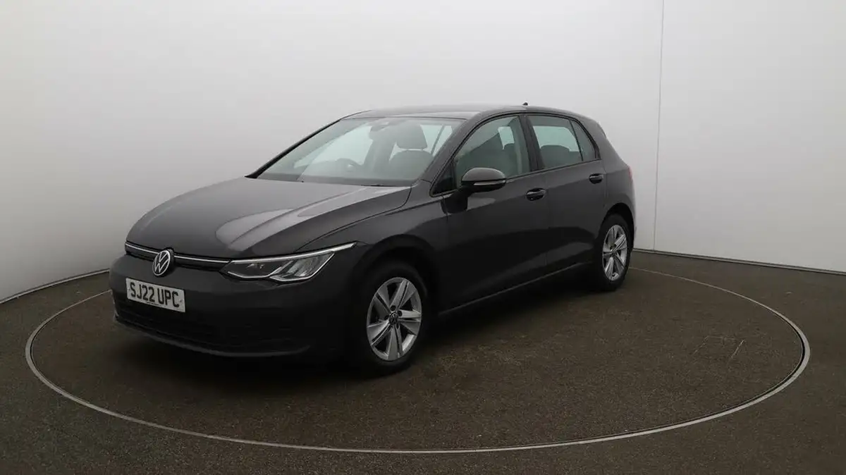 2022-volkswagen-golf-20tdi-life-hatchback-big-3