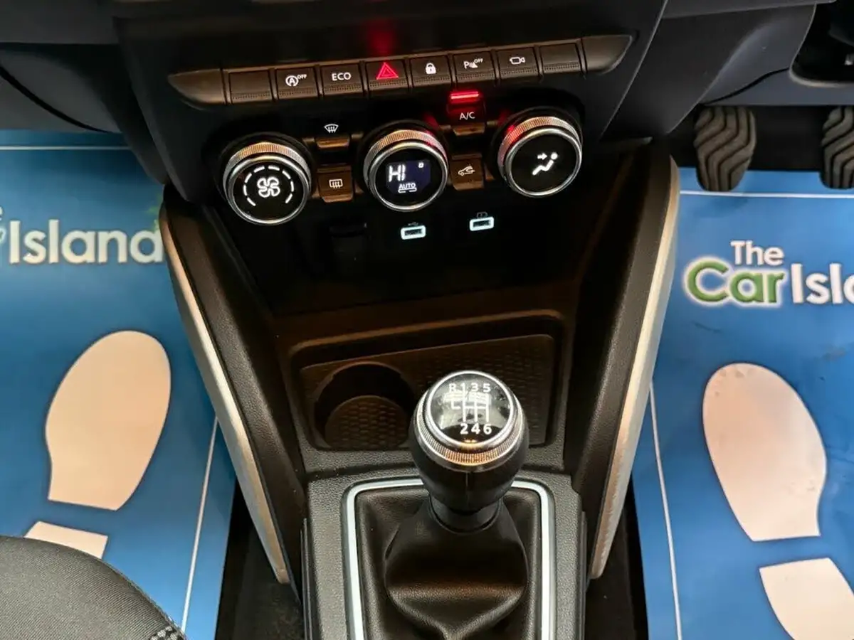 2022-dacia-duster-13-tce-prestige-130bhp-big-24