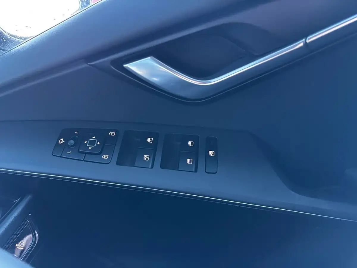2024-kia-niro-ev-e-3-big-27
