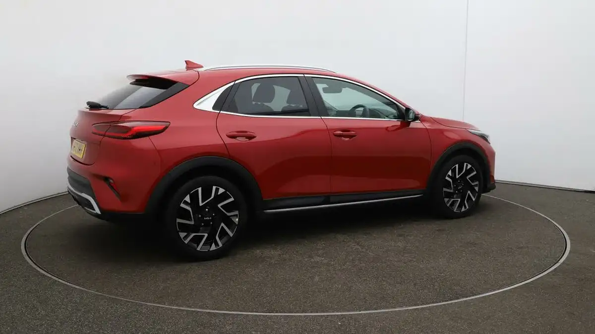 2023-kia-xceed-15-t-gdi-3-158bhp-big-49