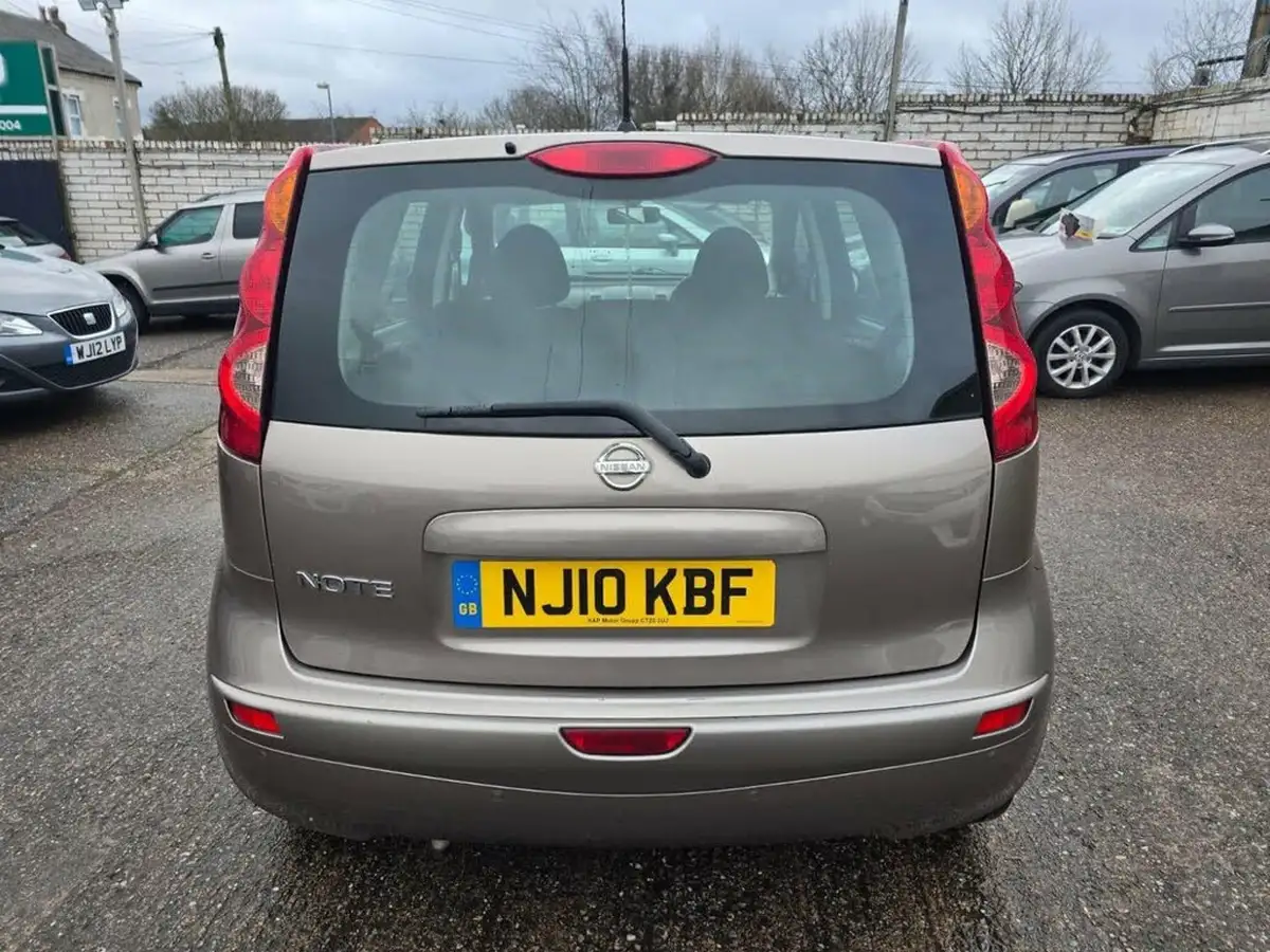 2010-nissan-note-16-acenta-auto-big-3
