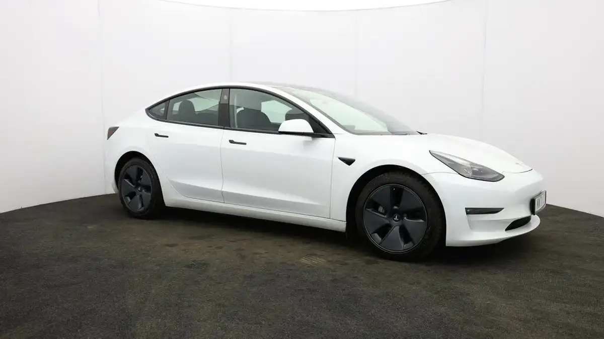 2021-tesla-model-3-e-long-range-awd-big-43