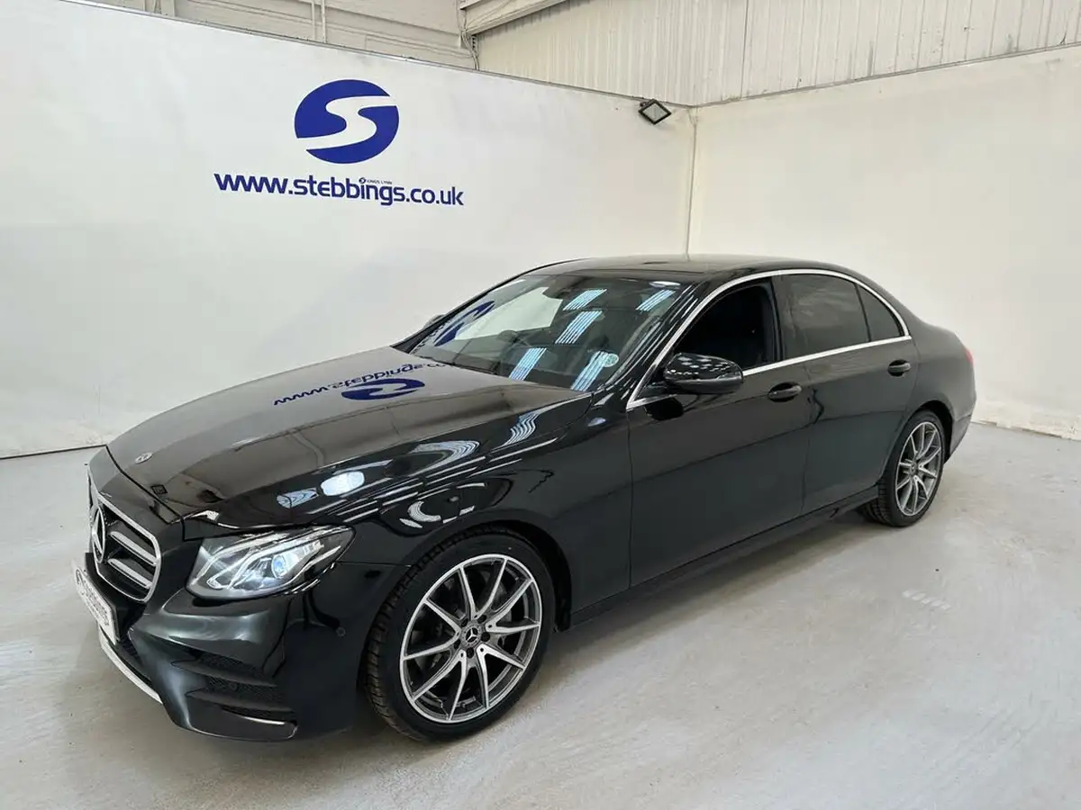 2020-mercedes-benz-e-class-20-e200-amg-line-edition-saloon-4d-big-3
