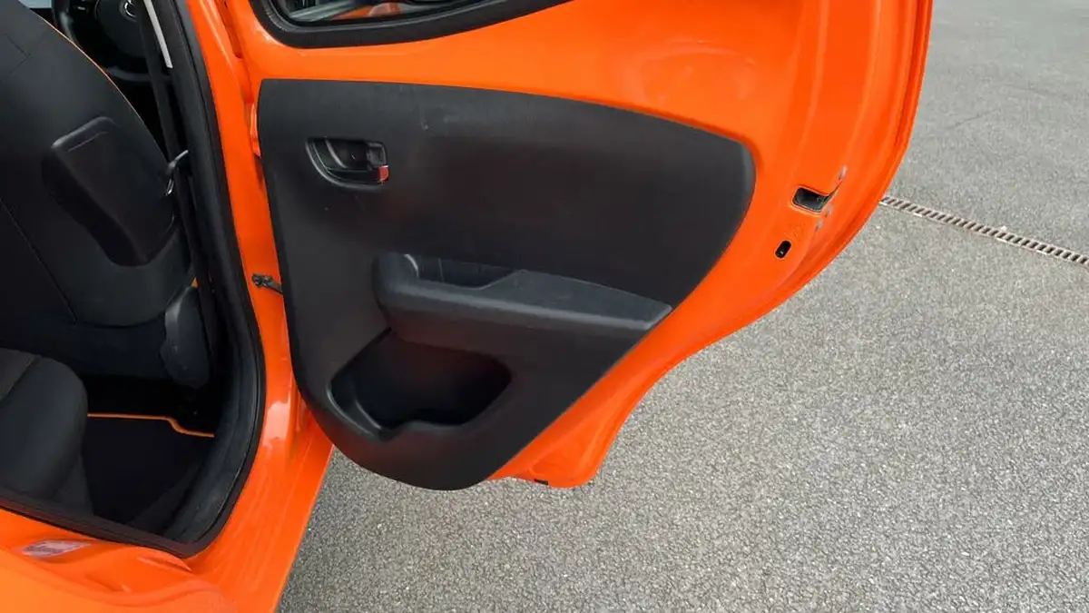 2020-toyota-aygo-10-vvt-i-x-cite-big-25