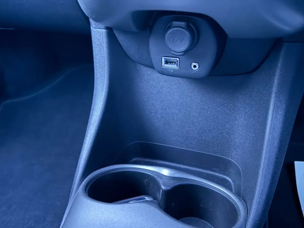 2018-toyota-aygo-10-vvt-i-x-play-71bhp-5d-x-shift-big-45