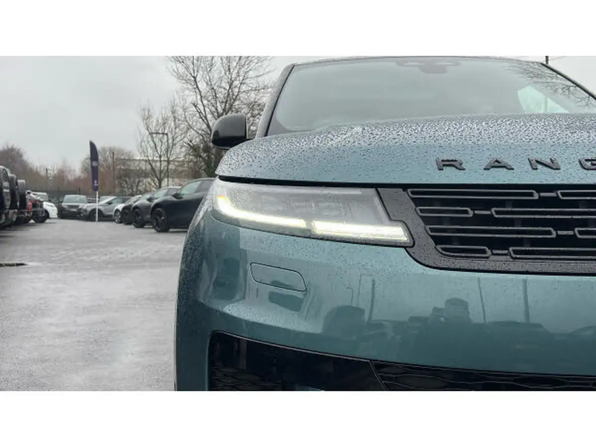 2024-land-rover-range-rover-sport-30-d300-dynamic-se-big-29