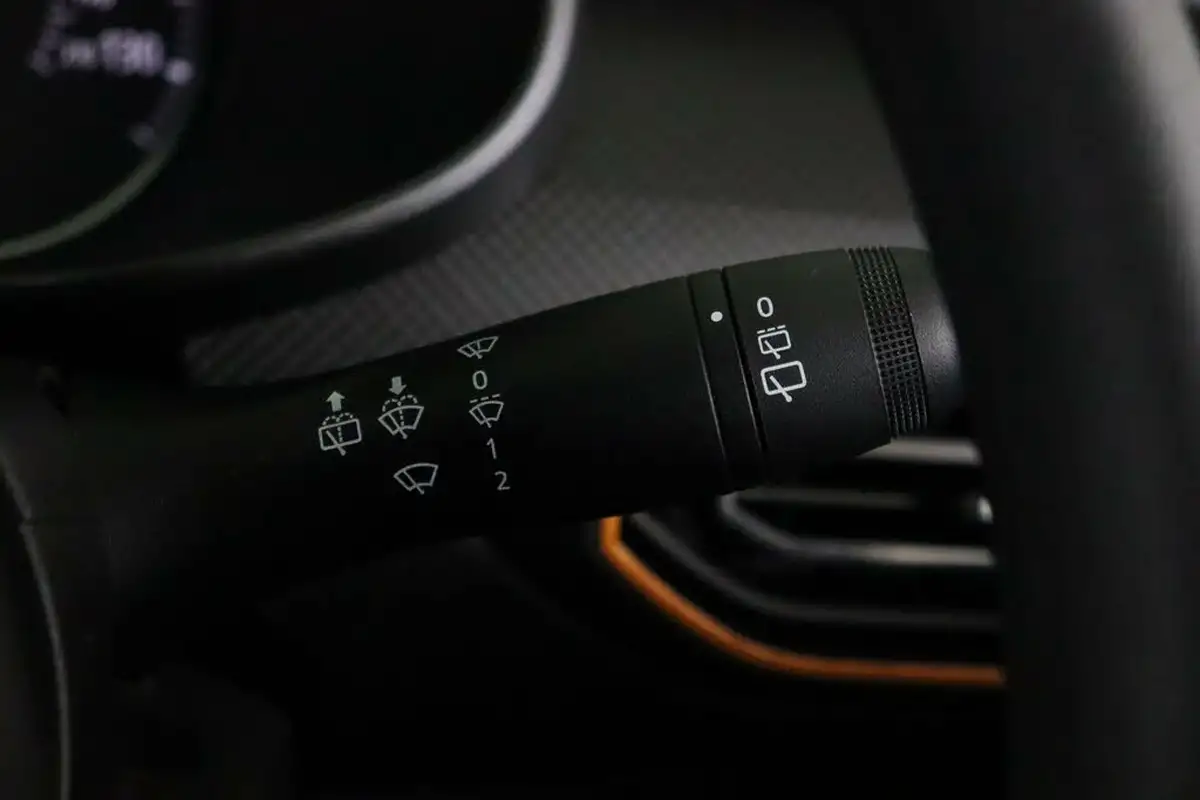 2021-dacia-sandero-stepway-10-tce-essential-90bhp-big-22