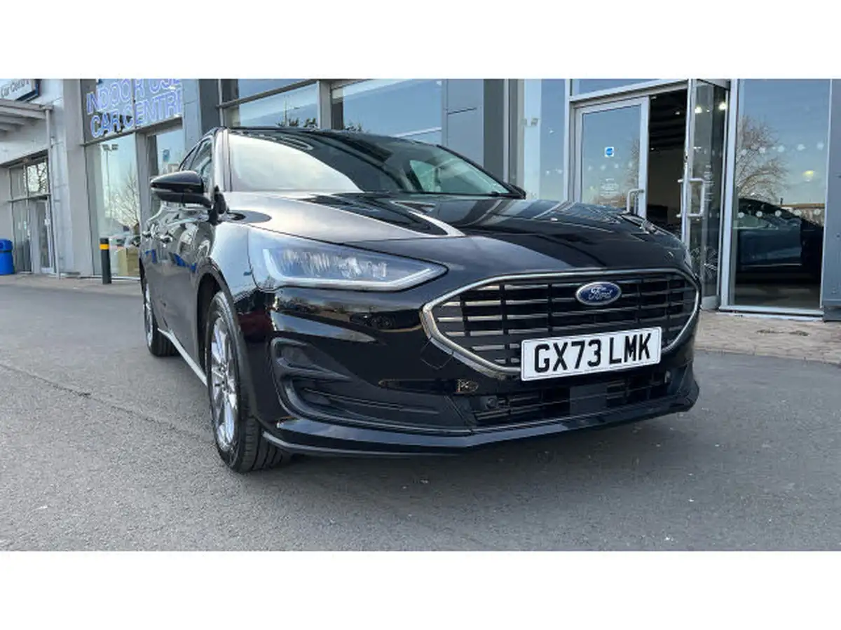 2023-ford-focus-10t-titanium-125ps-hatchback-big-38