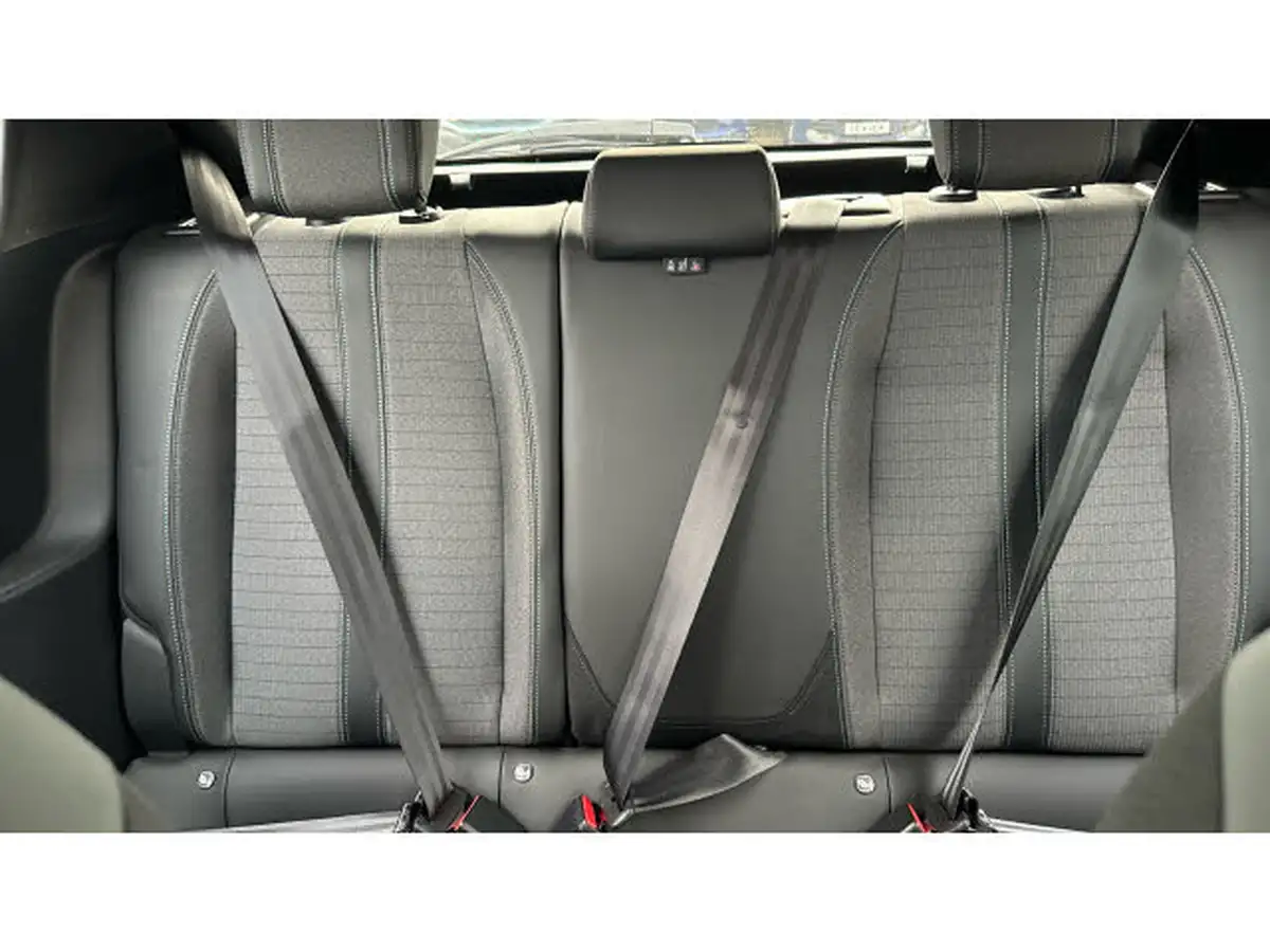 2023-peugeot-208-e-allure-premium-136bhp-big-14