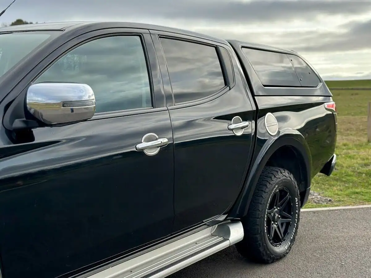 2018-mitsubishi-l200-24di-d-barbarian-eu6-big-14