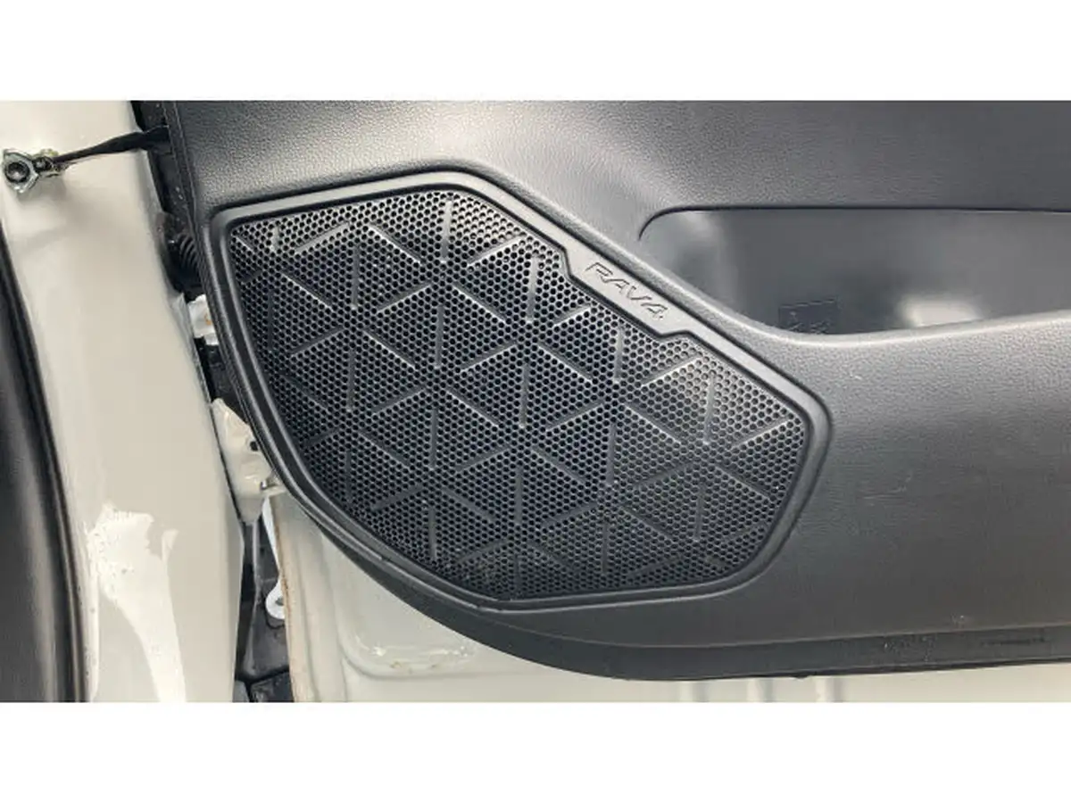 2023-toyota-rav4-25-vvt-i-design-302bhp-plug-in-big-26