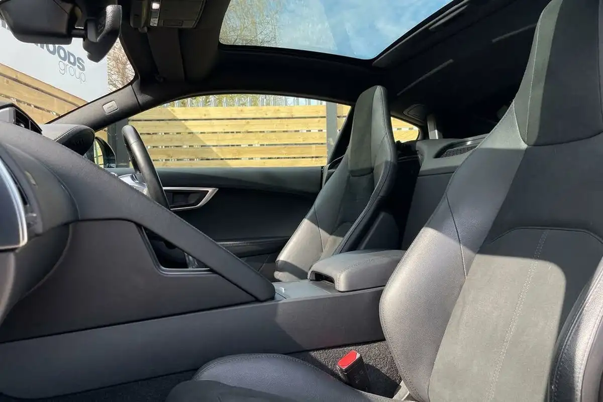 2021-jaguar-f-type-20-p300-r-dynamic-coupe-big-28