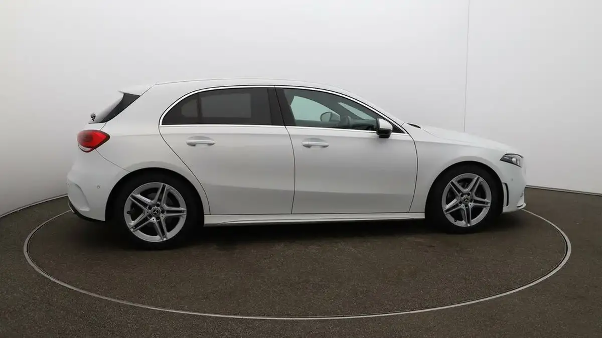 2020-mercedes-benz-a-class-13-a200-amg-line-executive-hatchback-5d-7g-dct-big-48