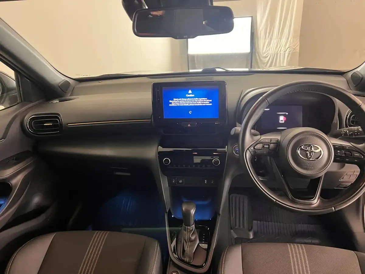 2022-toyota-yaris-cross-15-vvt-i-dynamic-awd-i-big-20