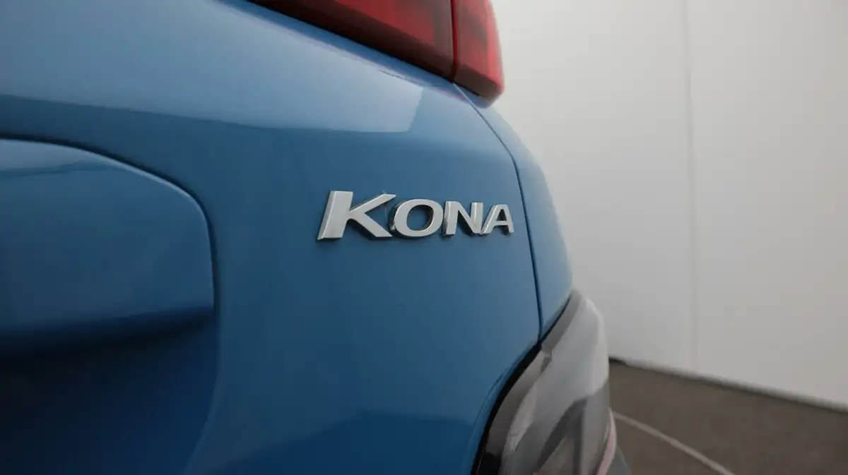 2021-hyundai-kona-16-gdi-premium-hybrid-big-23