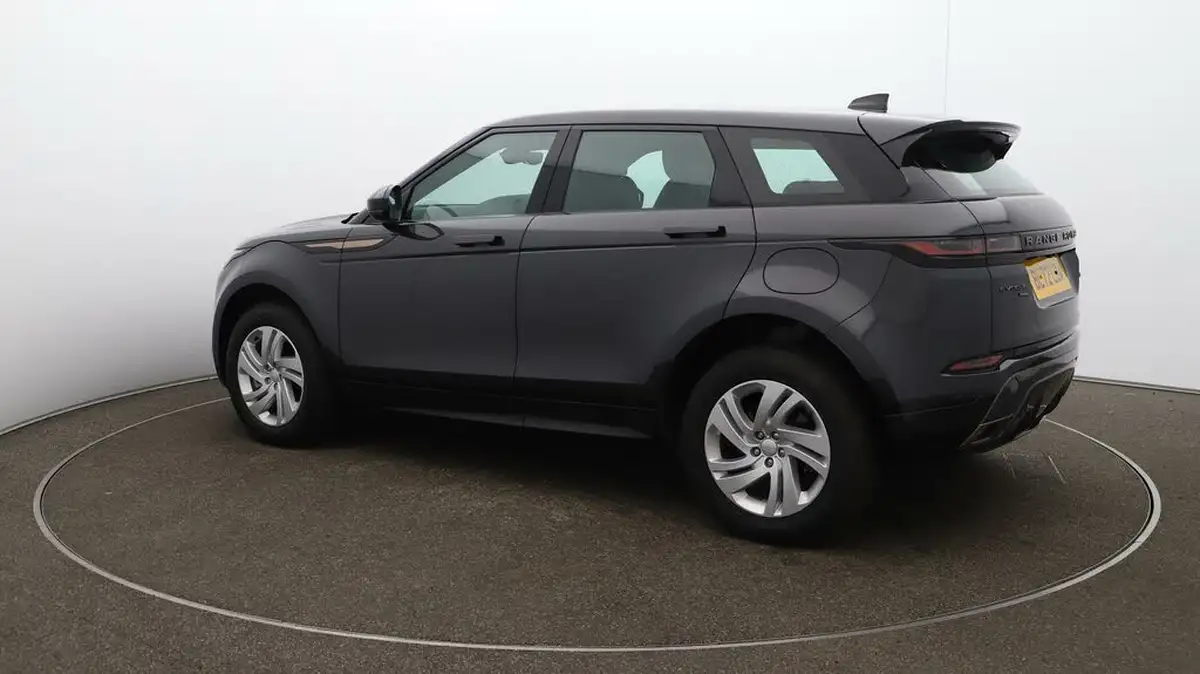 2022-land-rover-range-rover-evoque-15-p300e-r-dynamic-s-big-36