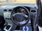 2009-ford-focus-16-zetec-hatchback-3d-small-16