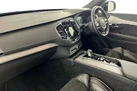 2022-volvo-xc90-20td-b5-r-design-small-1