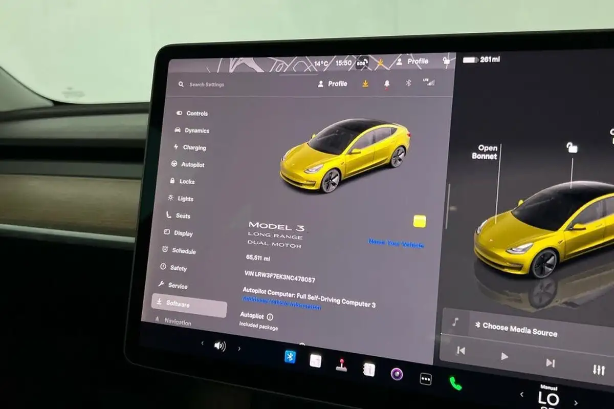 2022-tesla-model-3-e-long-range-big-10