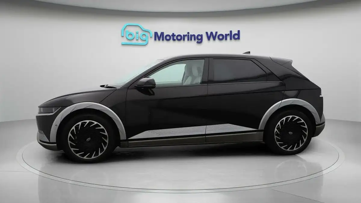 2022-hyundai-ioniq-5-e-ultimate-217ps-73kwh-rwd-big-4
