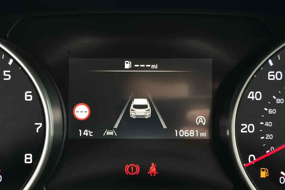 2024-kia-xceed-15-t-gdi-2-138bhp-big-14