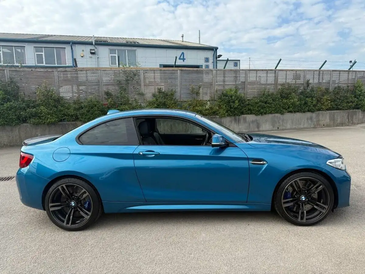 2016-bmw-2-series-30-m2-big-11