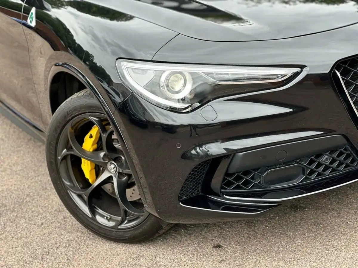 2019-alfa-romeo-stelvio-29-biturbo-quadrifoglio-big-11
