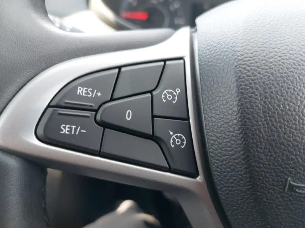 2024-dacia-sandero-stepway-10-tce-extreme-90bhp-big-14