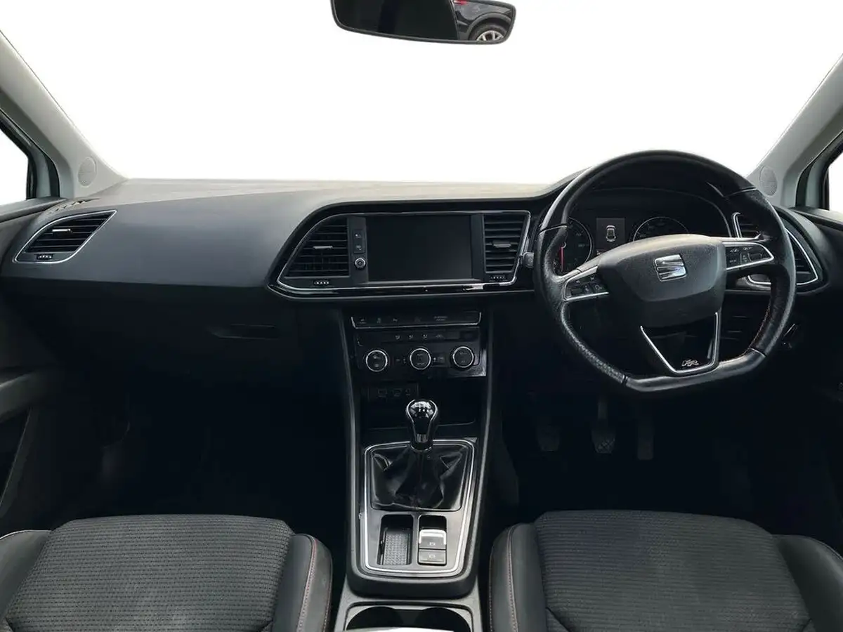 2019-seat-leon-15-tsi-evo-fr-130ps-hatchback-big-7