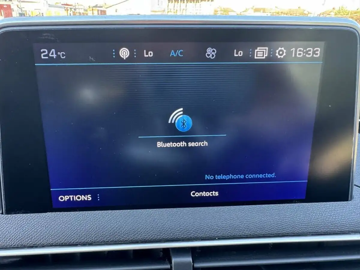 2018-peugeot-3008-suv-12-puretech-allure-big-64