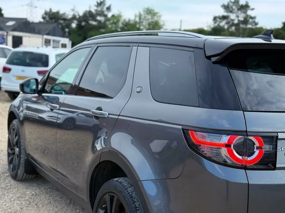 2015-land-rover-discovery-sport-22td-hse-luxury-auto-big-11