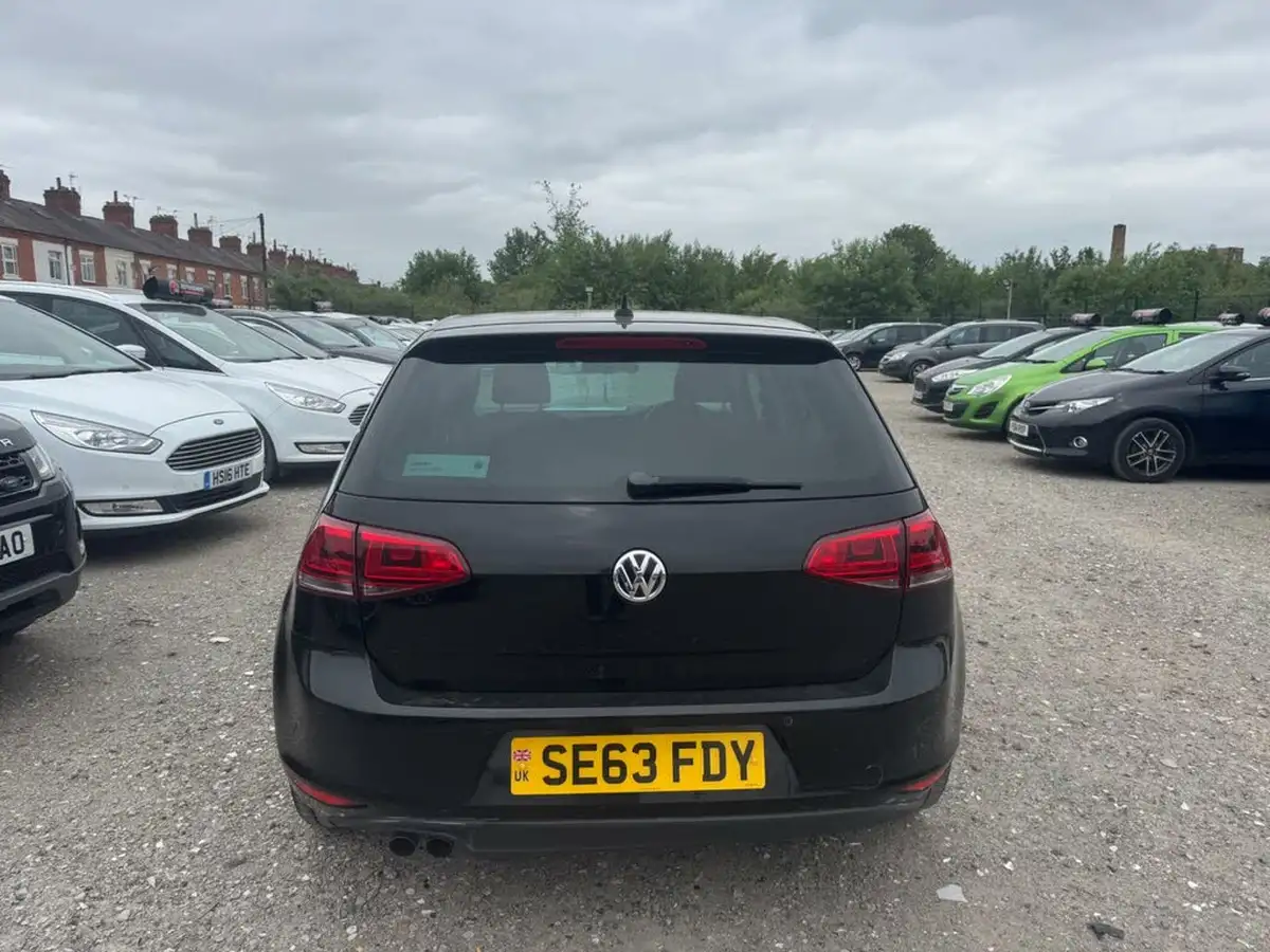 2013-volkswagen-golf-14-gt-tsi-140ps-act-hatchback-5d-1395cc-dsg-big-5