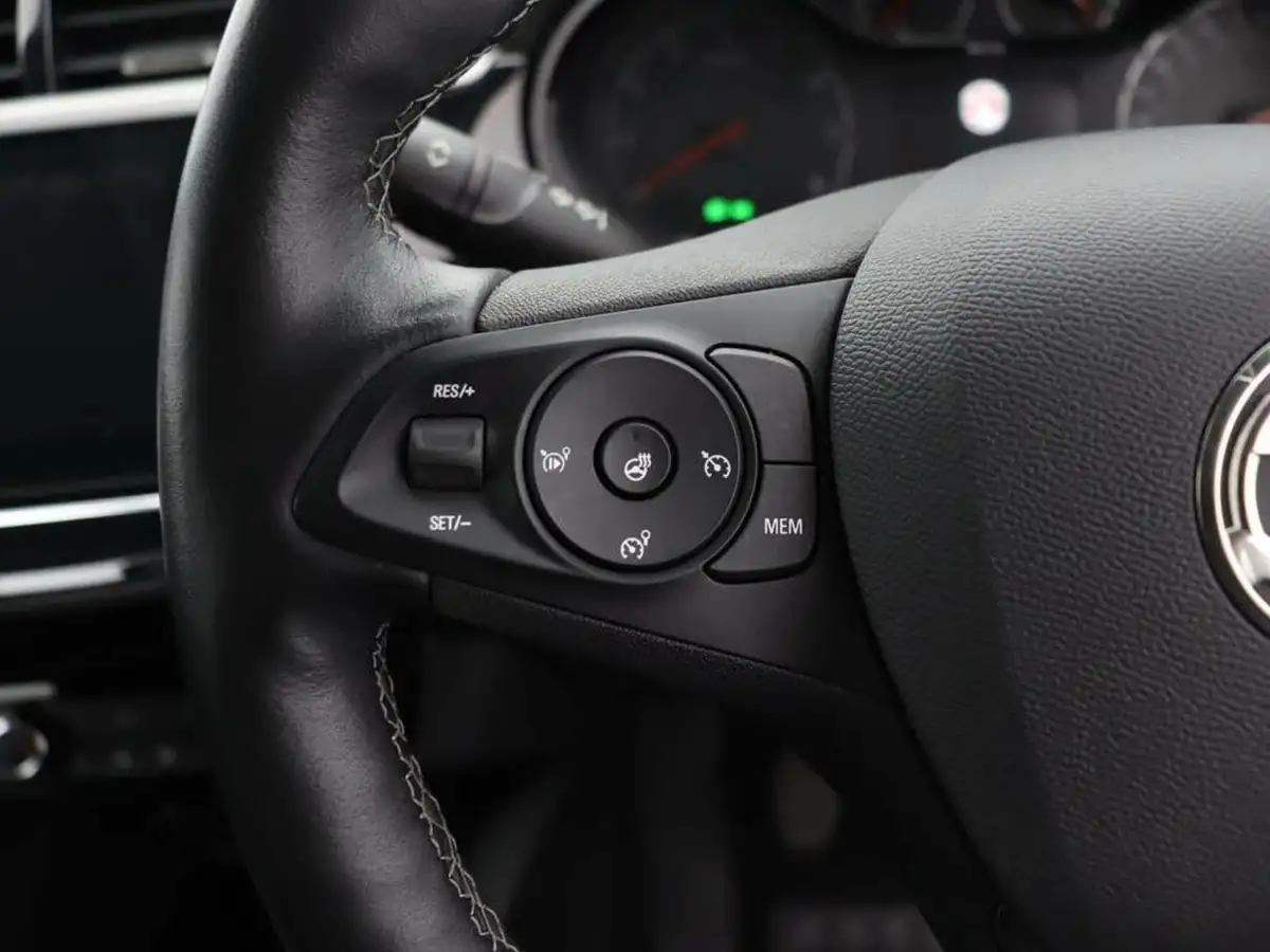 2020-vauxhall-corsa-12i-se-premium-big-24