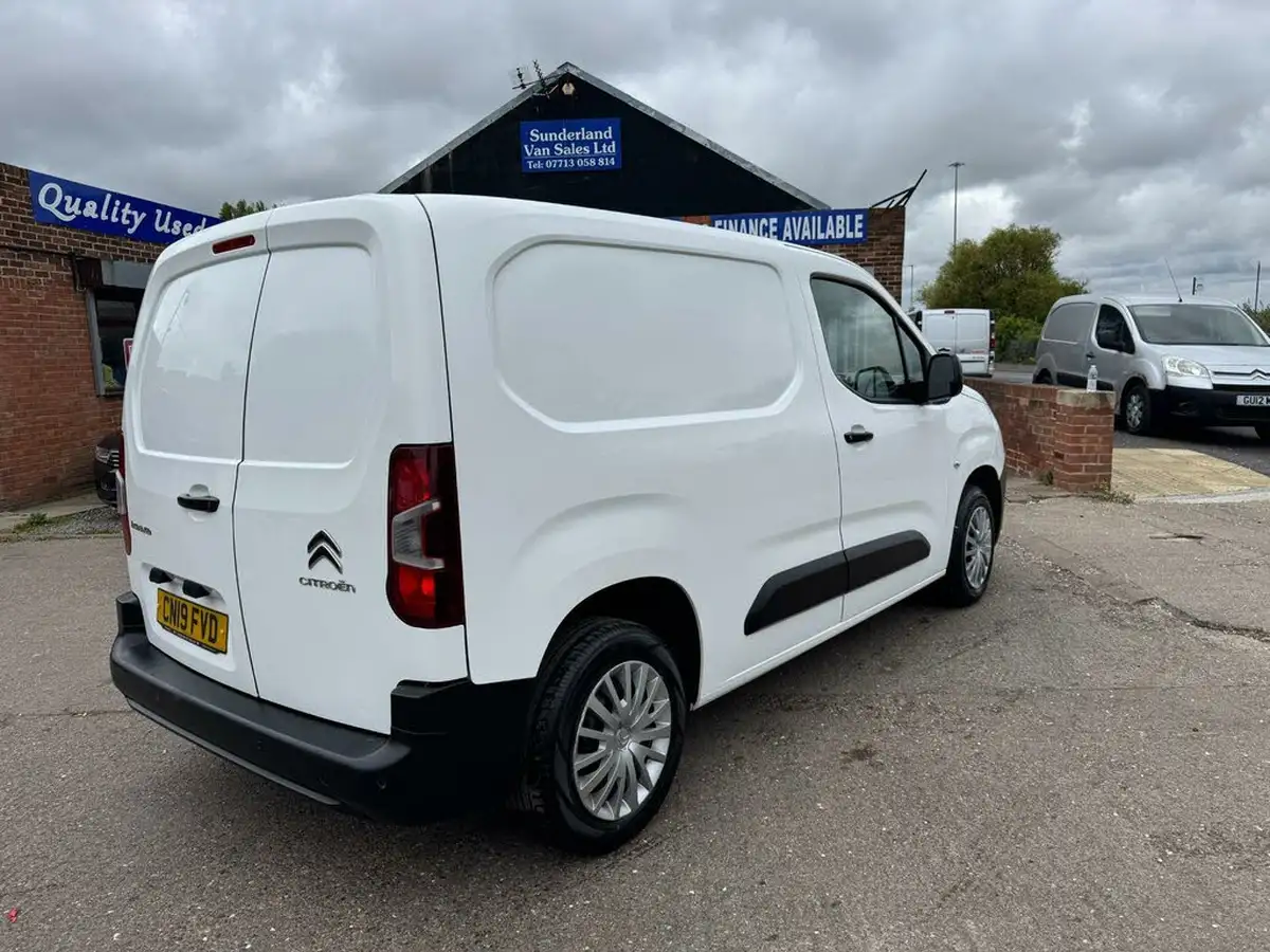 2019-citroen-berlingo-16bluehdi-650-enterprise-big-4