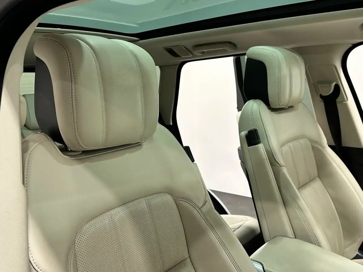 2018-land-rover-range-rover-sport-30-sd-v6-hse-sdv6-big-25