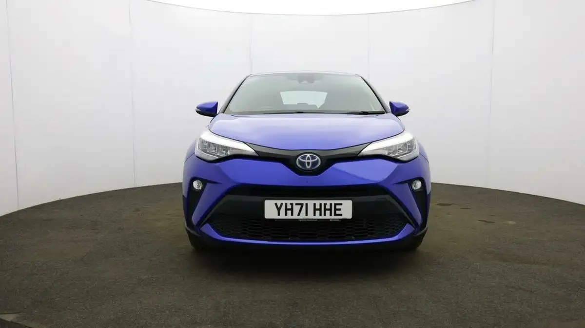 2021-toyota-c-hr-18-vvt-i-icon-big-39