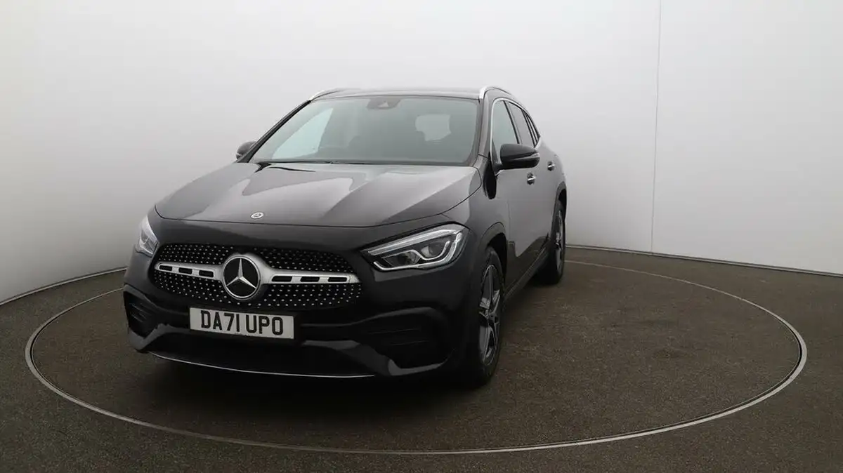 2022-mercedes-benz-gla-class-13-gla-180-amg-line-premium-big-29