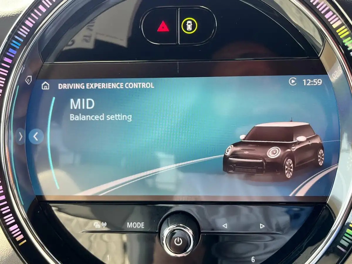 2022-mini-cooper-15-cooper-exclusive-premium-hatchback-3d-auto-big-44