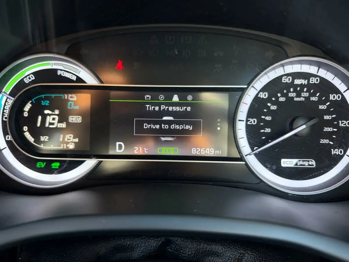 2018-kia-niro-16-gdi-3-156-kwh-16in-alloy-big-65