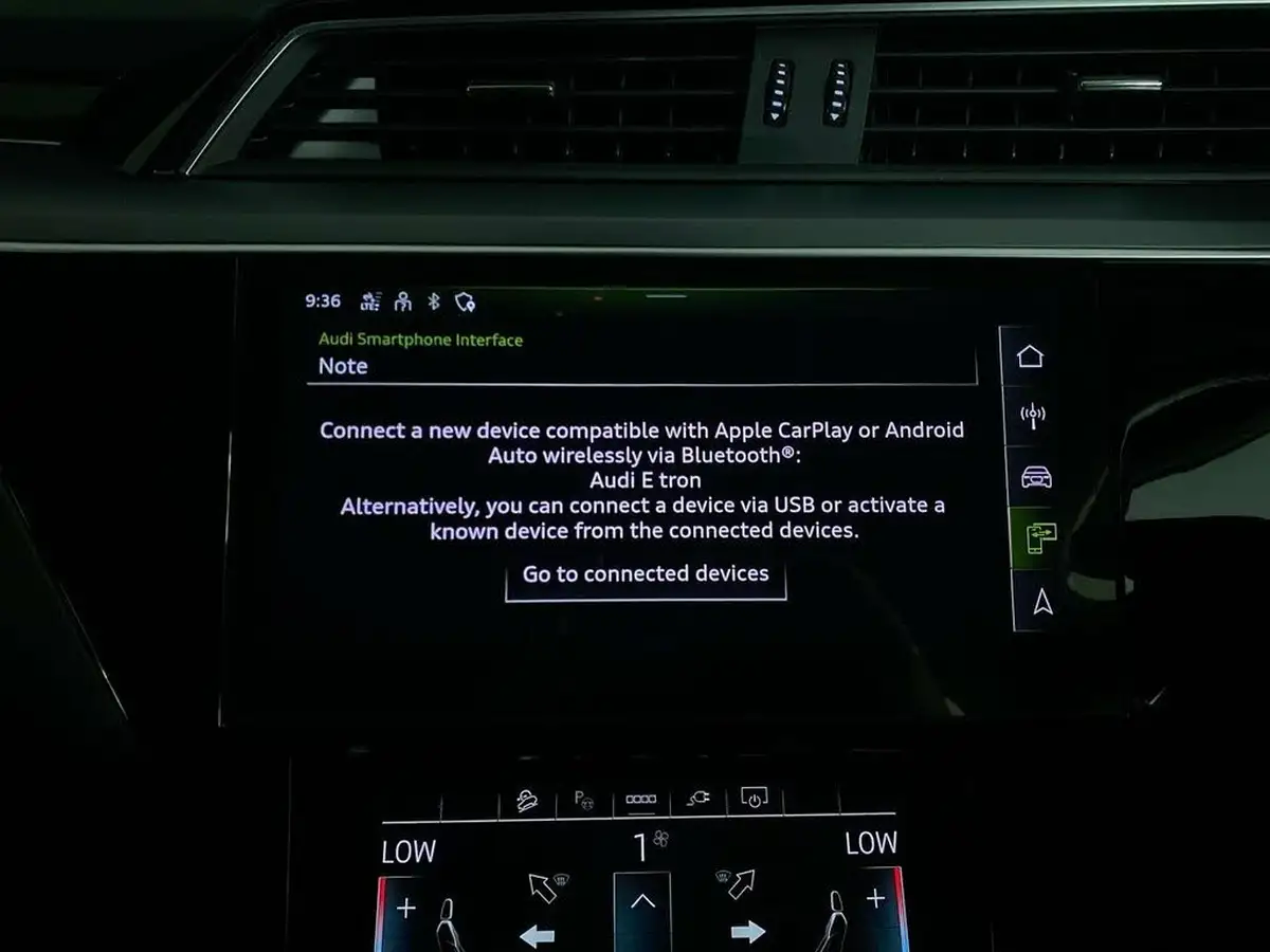 2022-audi-e-tron-55e-technik-station-wagon-big-40