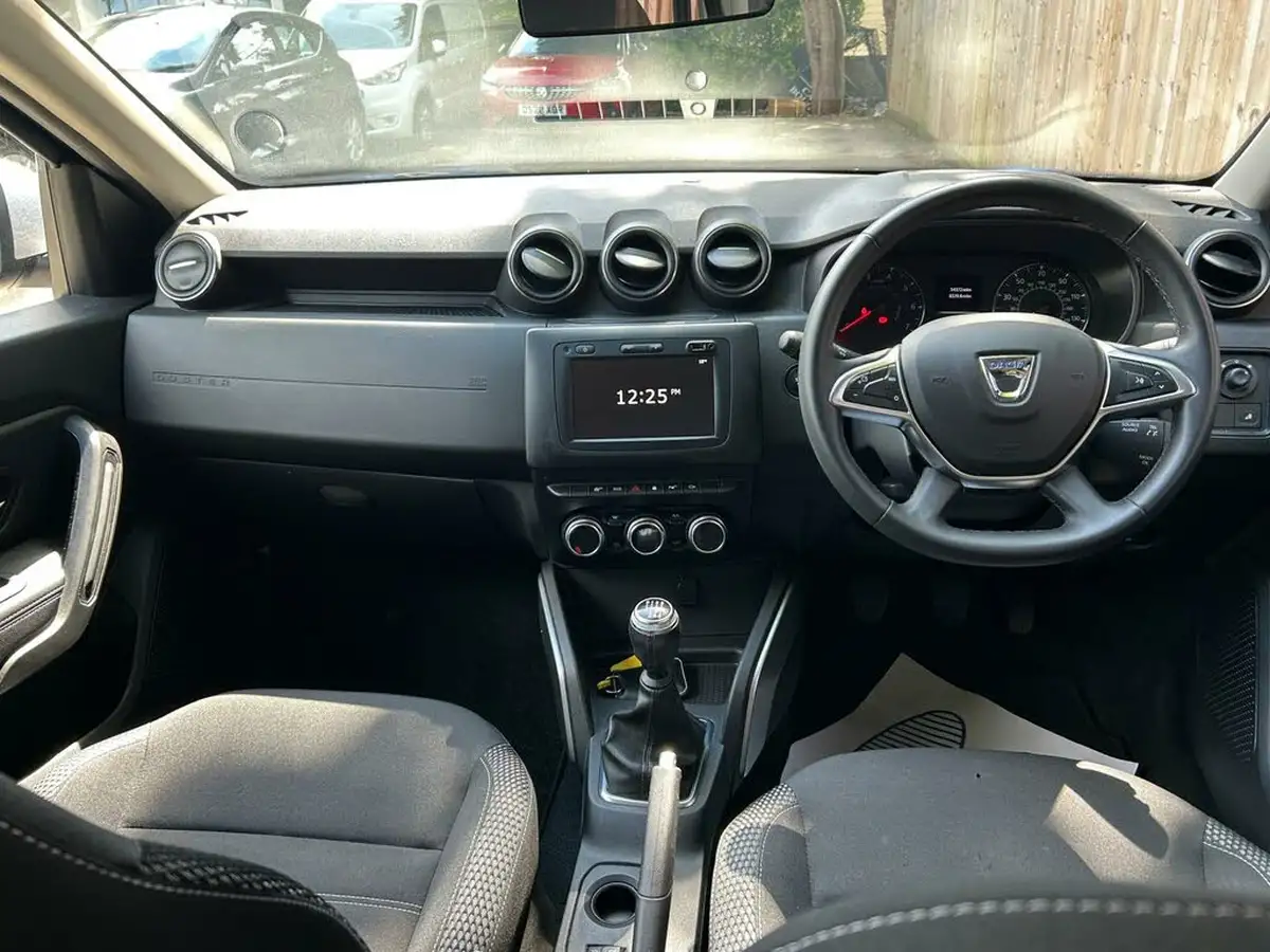 2020-dacia-duster-13-tce-prestige-130bhp-ss-big-29