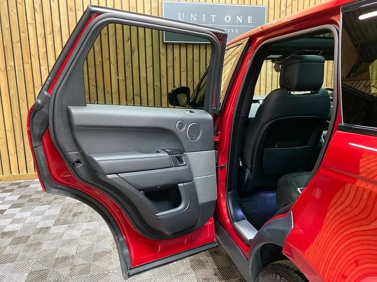 2019-land-rover-range-rover-sport-30-sdv6-hse-big-79