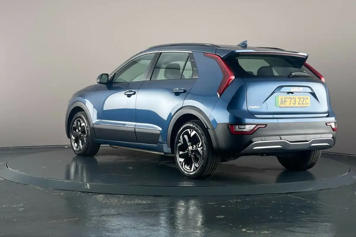 2023-kia-e-niro-ev-2-64-big-38