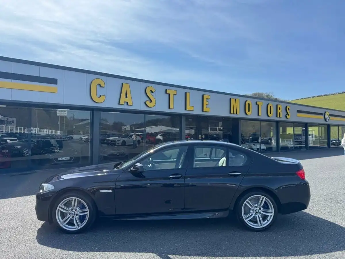 2010-bmw-5-series-44-550i-m-sport-big-3