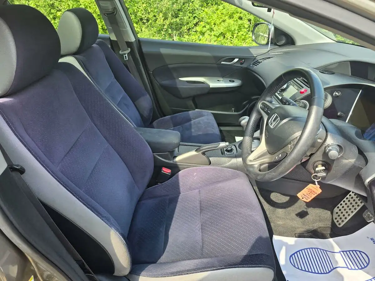 2007-honda-civic-18-es-lth-big-29
